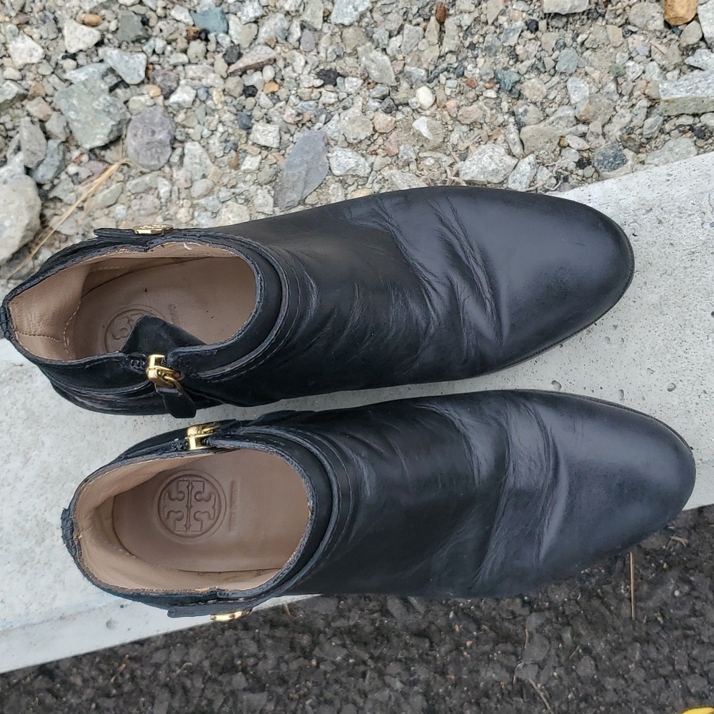 Tory Burch Black Leather Ankle Booties - Picture 3 of 10